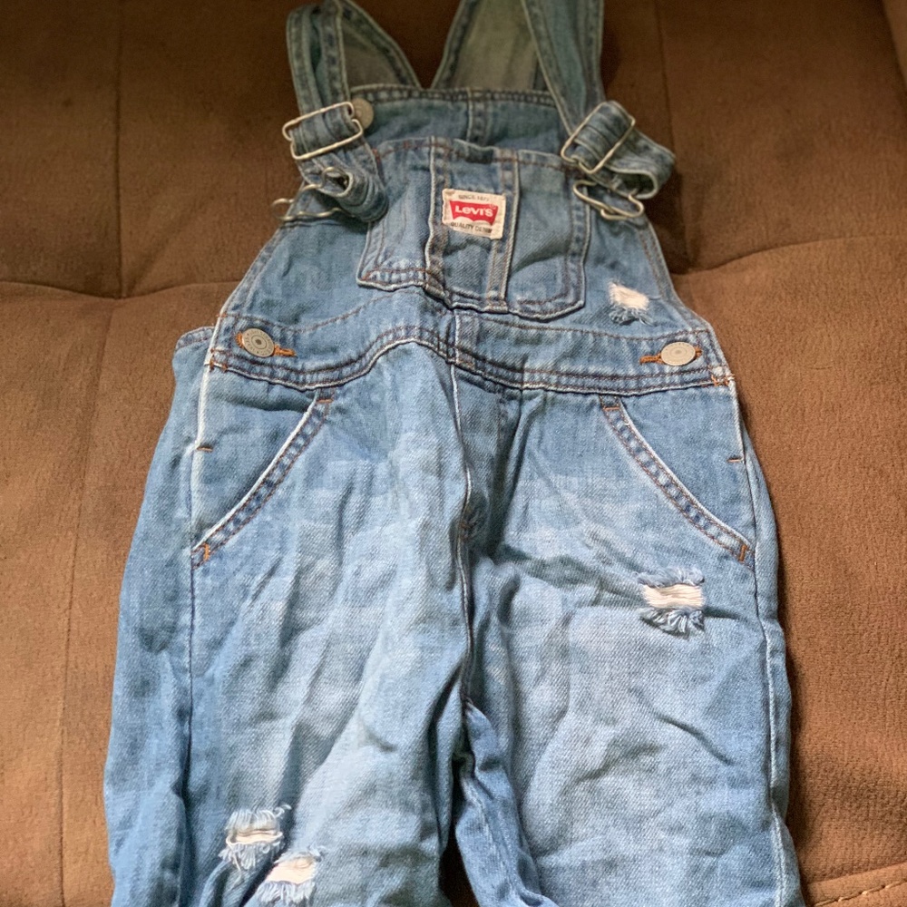 levi overall